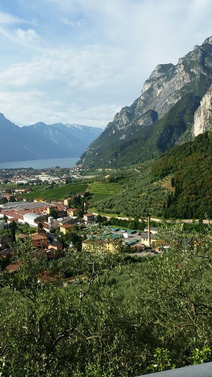 Apartment Weiss Home Riva del Garda Ngoại thất bức ảnh